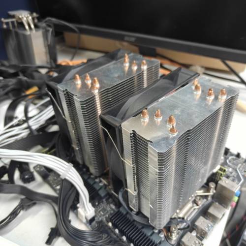 Intel xeon e5-2673 v3 2.40GHZ X2 + x99-ss30 雙路主板 連塔散 雙CPU 24核48線程