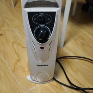 imarflex 700w 小型電暖爐