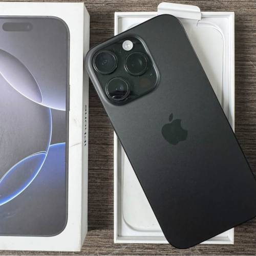 iPhone 16pro 256gb,黑色鈦金屬，港行最後一代雙卡，完美冇花，電池健康度90,所有原...