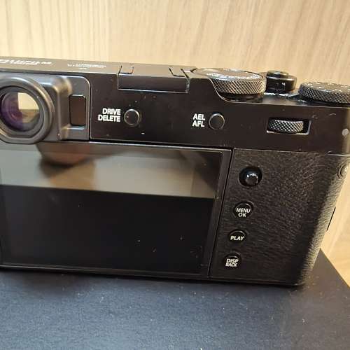 Fujifilm X100V