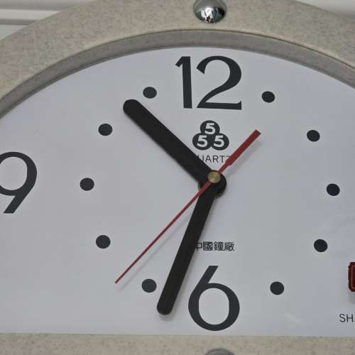 * 中國 * 上海 * 555 * 反曆 掛鐘 *&nbsp;