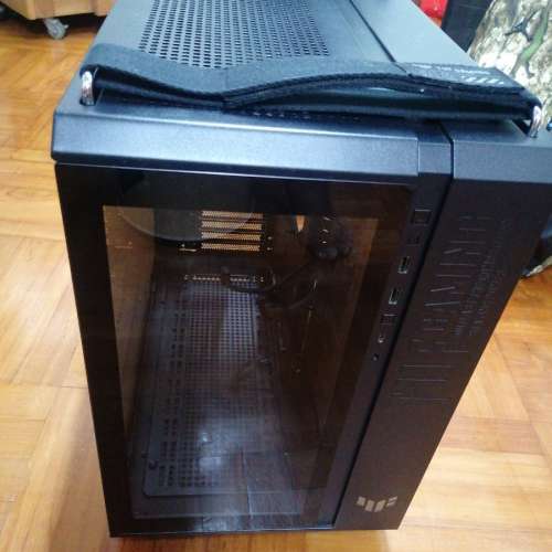 ASUS TUF ATX機箱 送水冷