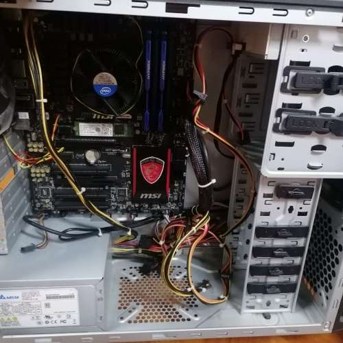 MSI H97 GAMING 3 XEON 桌面電腦