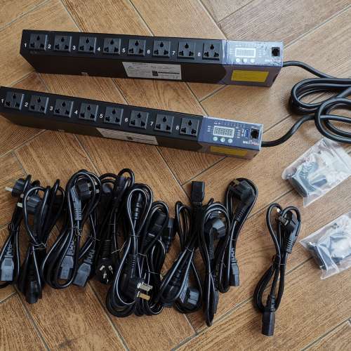2套 智能雲PDU / IP PDU