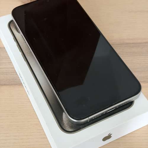 (完全無花) iPhone 15 Pro Max 512gb 鈦原色