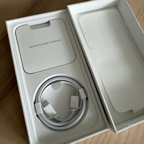 (完全無花) iPhone 15 Pro Max 512gb 鈦原色