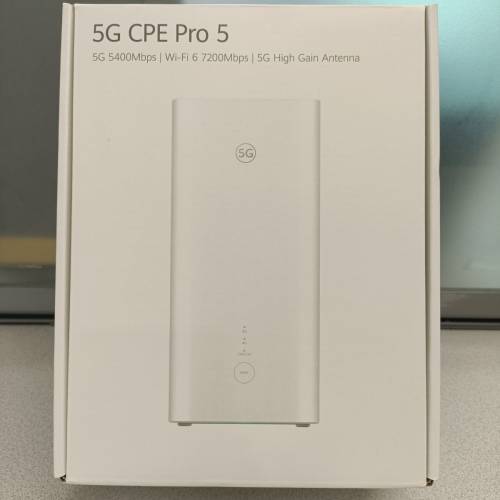 華為 Huawei 5G CPE Pro 5, SIM卡router路由器, WiFi 6 AX7200, 無鎖機 極新淨