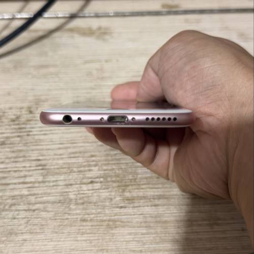 平放實用IPHONE 6S 64GB (90%電)