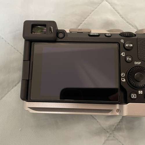Sony A7C2 銀色淨機身 連底座，Mon貼，手帶