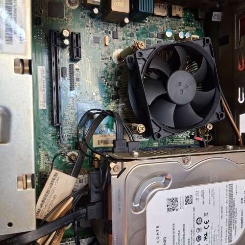 即買即用聯想細機箱電腦