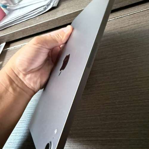 iPad mini a17pro 256gb,港行99新，冇修冇拆，所有原裝所有功能正常，電池健康度94...