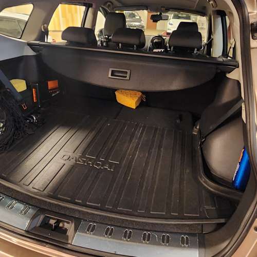 Nissan Qashqai Plus 7人車 Auto