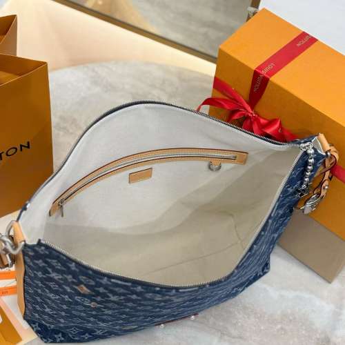 路易威登LV Vagabond Hobo 手袋｜款號 M27555