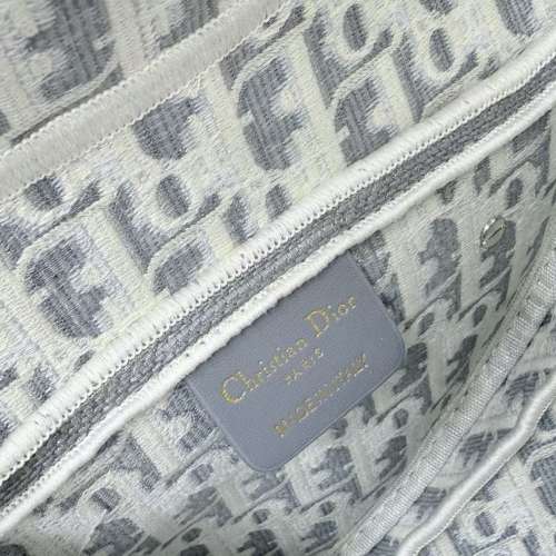 迪奧DIOR M0457PTZQ_M074 Saddle 白灰老花馬鞍袋