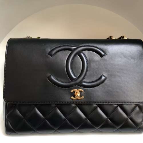 香奈兒 CHANEL A58600 黑色菱格大雙 C 金扣鏈條肩袋