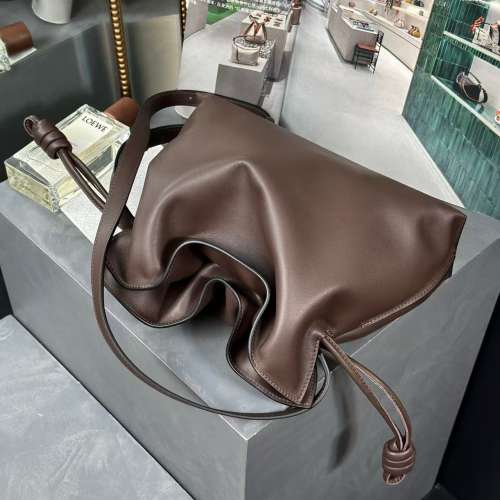 羅意威 LOEWE A702W70X01 Flamenco 福拉門科束口包