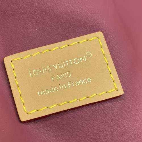 路易威登 LOUIS VUITTON M24424 Side Trunk 白色老花鑰匙圖案硬箱斜揹袋