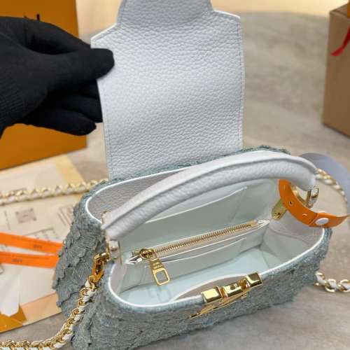 路易威登 LOUIS VUITTON M24423 Capucines Mini 淺藍色魚鱗刺繡手提鏈條袋