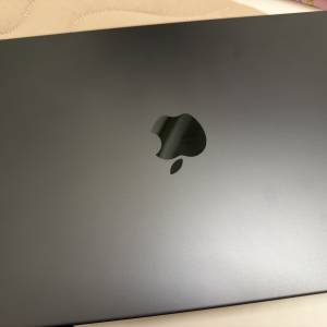 超新macbook pro m5pro 24+1TB