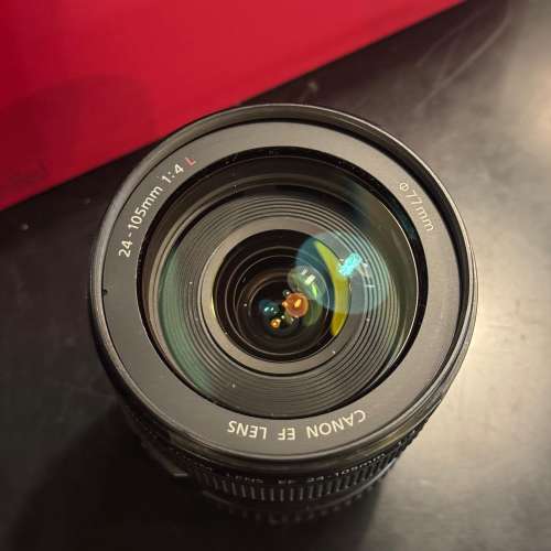 95% New Canon EF 24-105 f4L IS USM Working連hood