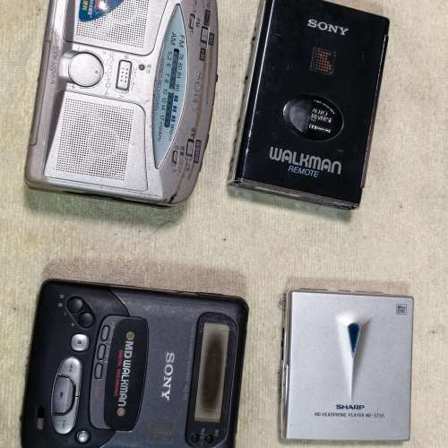 床底雜物7件 MD walkman Discman