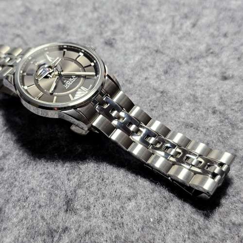 Doxa 自動 open heart 手錶