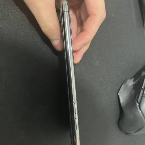 iPhone XS 256GB  電池83%