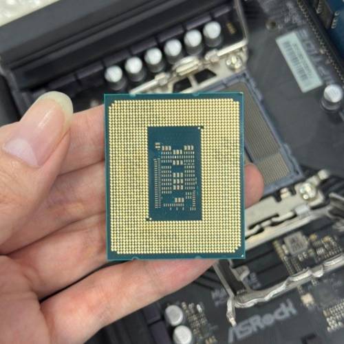 12100f b660m 16gb ram