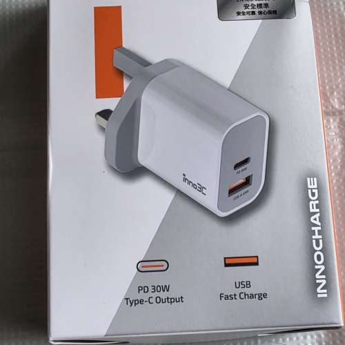 inno3C i-30DF 超級矽PD 30W 雙輸出快速充電器 (白色) 香港行貨,全新