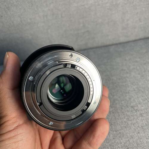Sony Sonnar T* E 24mm f/1.8 ZA Lens (APSC)