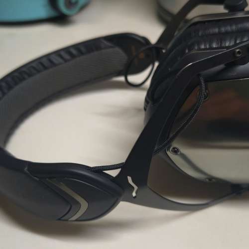 V-MODA Crossfade Wireless 頭戴式耳機