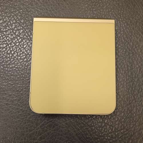 Samsung Z Flip 6 5G 12+256GB 香港行貨 全新一樣