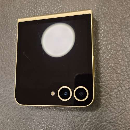Samsung Z Flip 6 5G 12+256GB 香港行貨 全新一樣