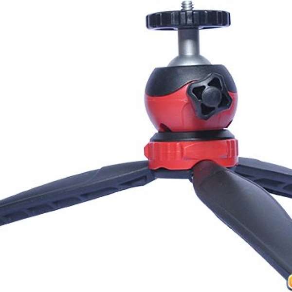 Table Tripod 小型腳架連雲台 ($80兩隻)