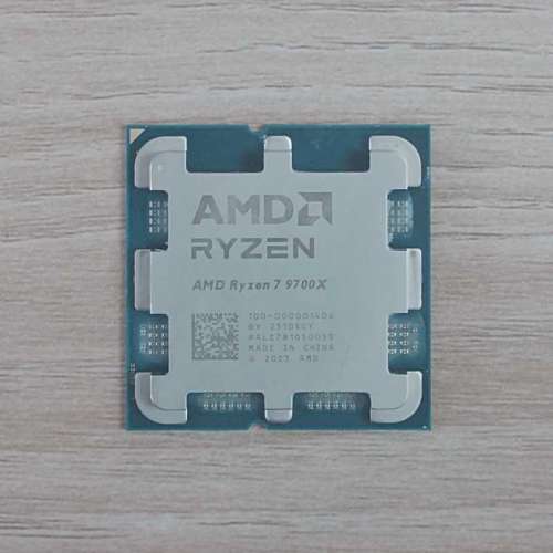 （SOLD）AMD Ryzen 7 9000X 8核心16線程 處理器 (無盒）