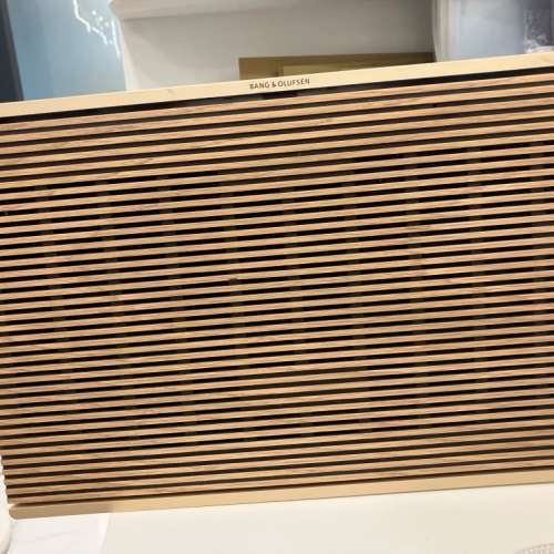 Bang & Olufsen 便攜式​ WiFi 揚聲器