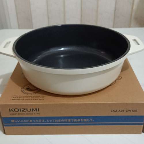 全新 KOIZUMI 日本品牌 小泉成器24cm平底鍋一個