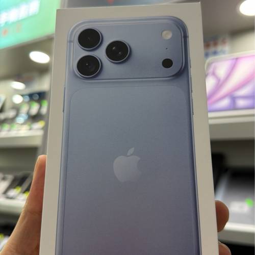 全新未開封港版 蘋果一年保養 iPhone 18 ProMax  512gb  12800$