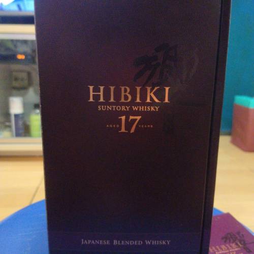 響Hibiki 17年彷皮盒 威士忌
