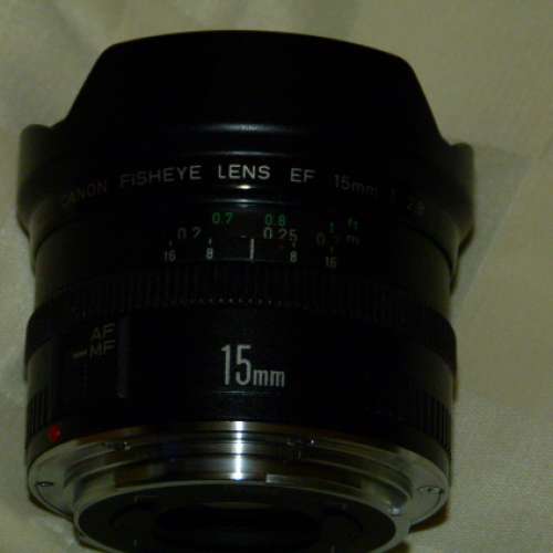 Canon EF 15mm f2.8 Fisheye lens