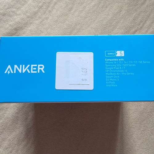 行貨100%全新Anker 140W 充電器