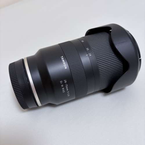 Tamron 28-75mm F/2.8 (T 2875 2.8) Di III RXD