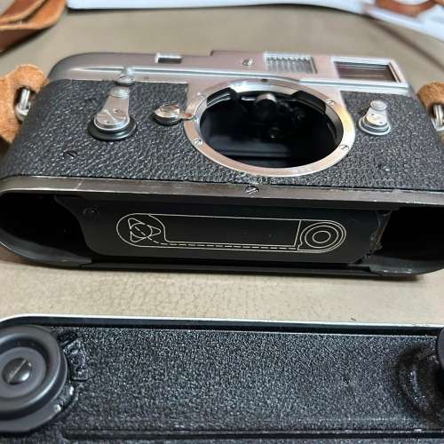 Leica M2-R