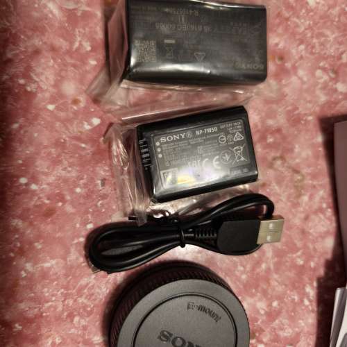 【99%新 完美全套】Sony A7II 連 28-70mm 鏡頭 Kit Set 行貨有單有盒齊所有配件 送...
