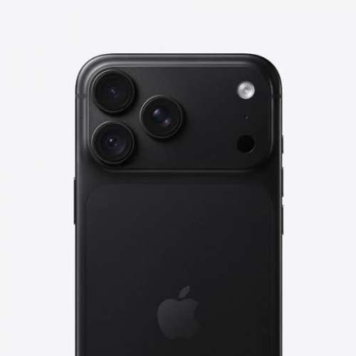 iPhone 18 pro max 黑色 256 GB
