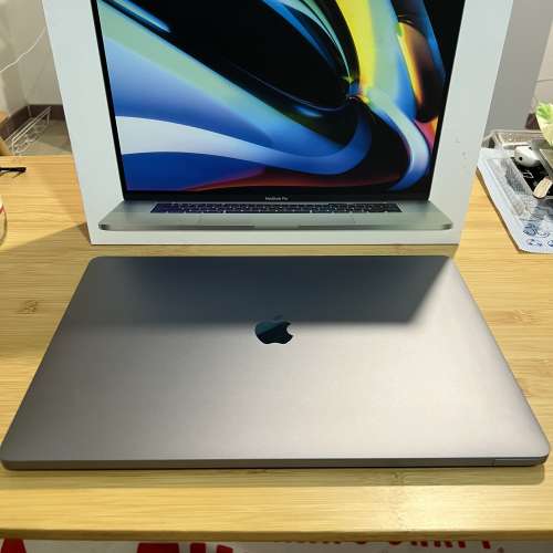 【全套有盒/連原裝火牛線】MacBook Pro 16吋 2019 (i7 / 16GB / 512GB SSD)