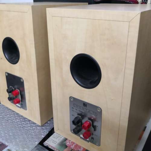 KEF&nbsp;&nbsp;Cresta&nbsp;10書架喇叭90%新