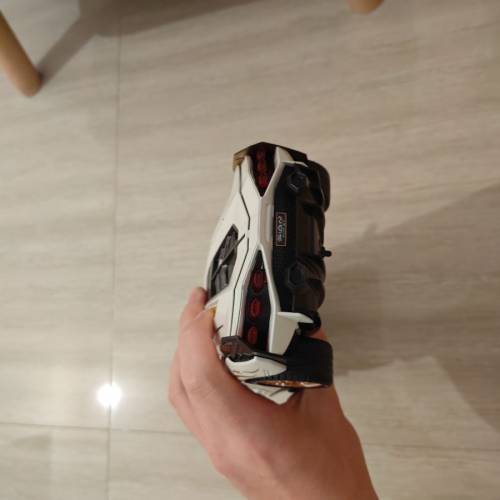 Lamborghini車模1比18