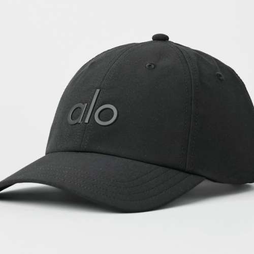 alo Performance Off-Duty Cap