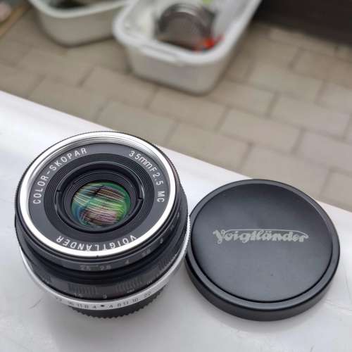 VOIGTLANDER COLOR-SKOPAR 35MM F2.5 MC LTM 95% NEW